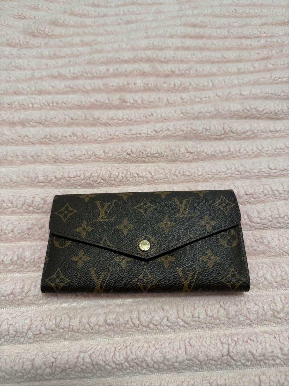 Louis Vuitton Monogram Wallet Case with Pink Interior